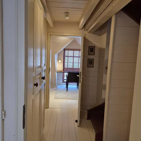 Semesterbostad Boddenhaus Ahrenshoop