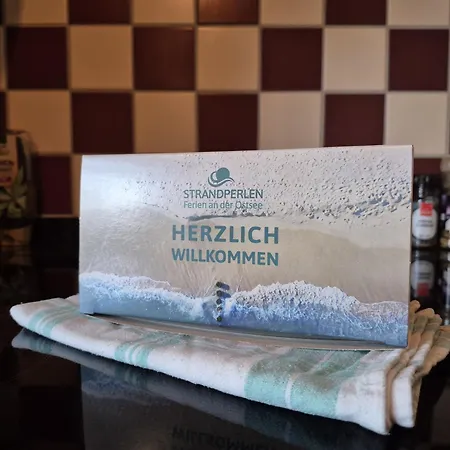 Semesterbostad Boddenhaus *