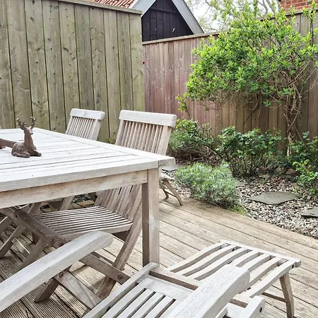 Semesterbostad Boddenhaus *