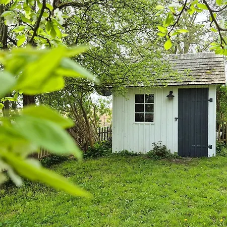 Semesterbostad Boddenhaus
